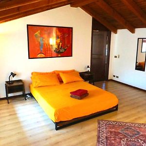 Cozy Rooms